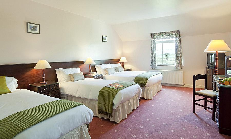 Smerwick Harbour Hotel Dingle Habitación foto